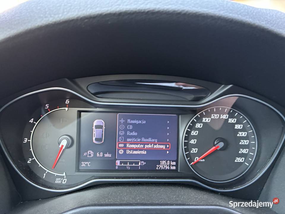 Ford Mondeo Kombi 2010 20 TDCi 163 Convers reflektory ksenonowe Mondeo