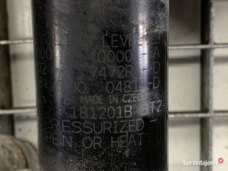 AMORTYZATOR PRAWY PRZÓD ZE SPRĘŻYNĄ RENAULT podkarpackie