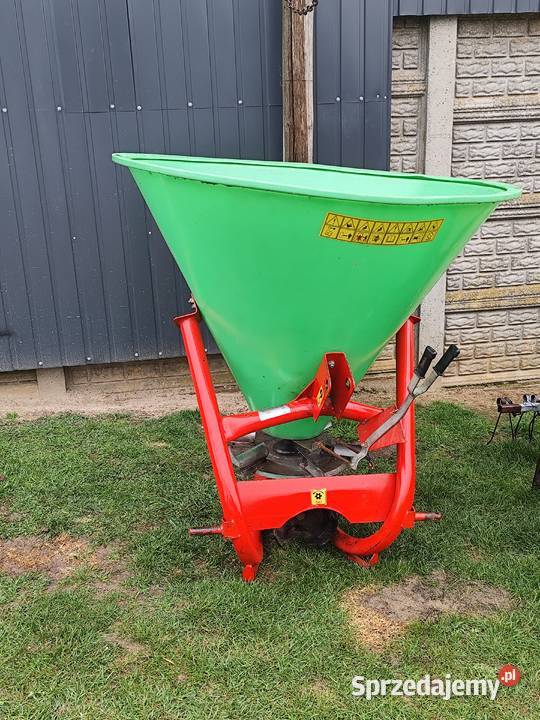 Sprzedam rozsiewacz strumyk nowy Rozsiewacze nawozów Bodzentyn