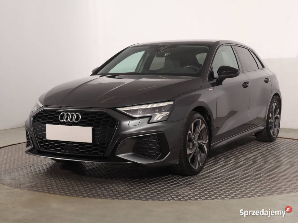Audi A3 35 TFSI ASR (kontrola trakcji) Motoryzacja