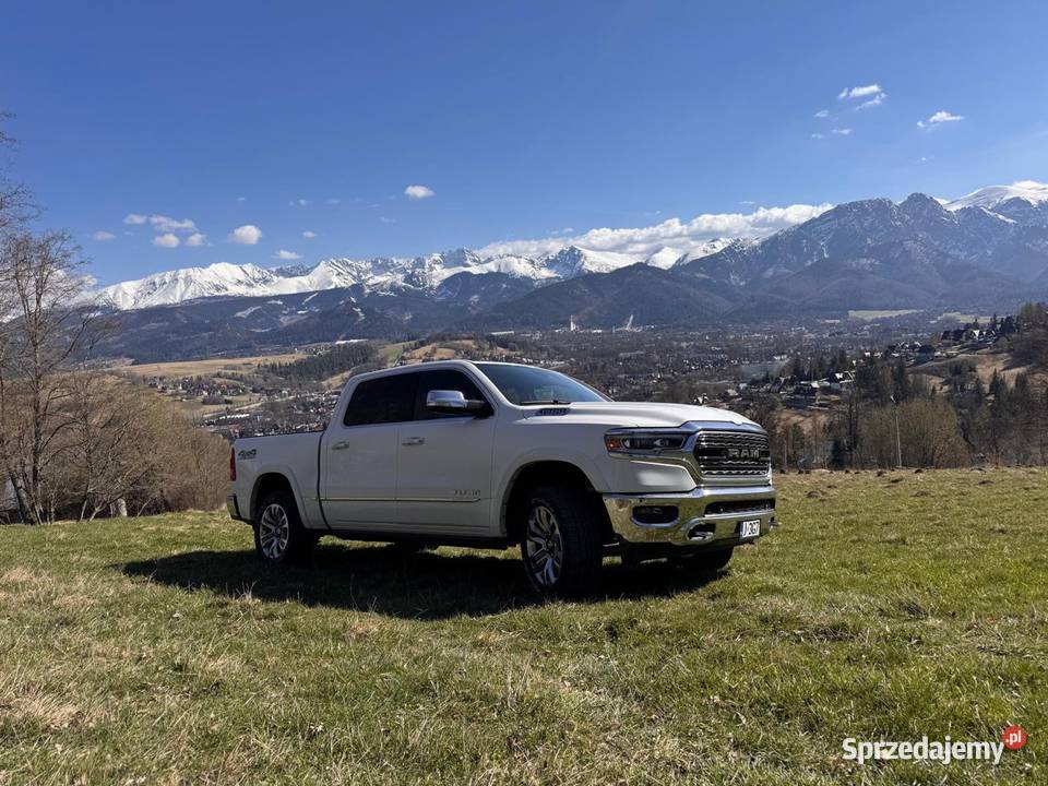 RAM 1500 Limited 57 HEMI 2022 7000 Stan idealny asystent pasa ruchu małopolskie Zakopane sprzedam