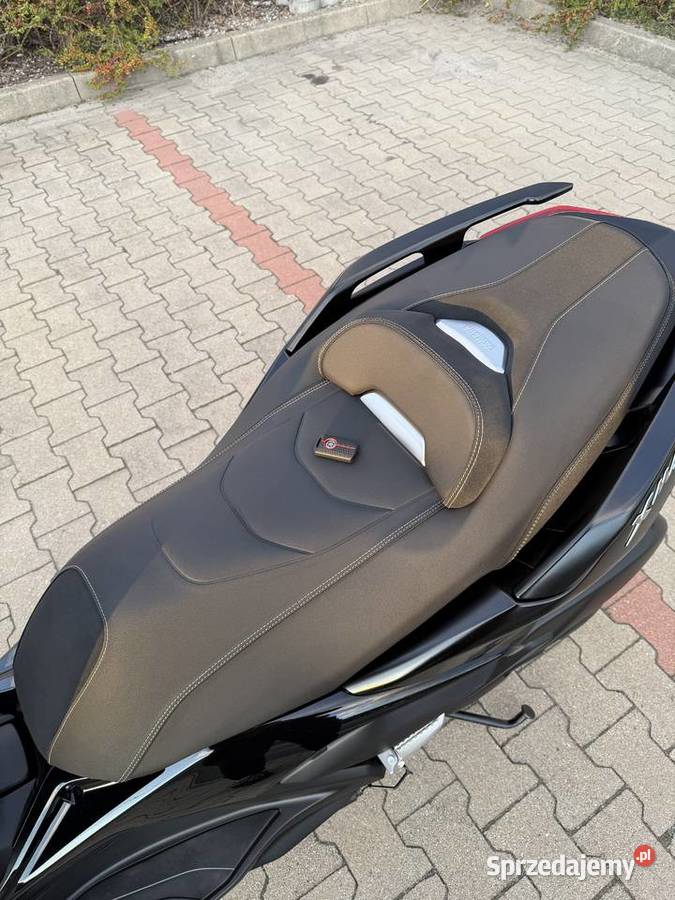 YAMAHA XMAX125 TECH 2024 Skuter na gwarancji zarejestrowany w Polsce Leszno sprzedam