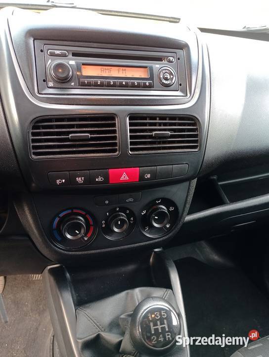 Opel Combo 2014r Klima zarejestrowany 90KM