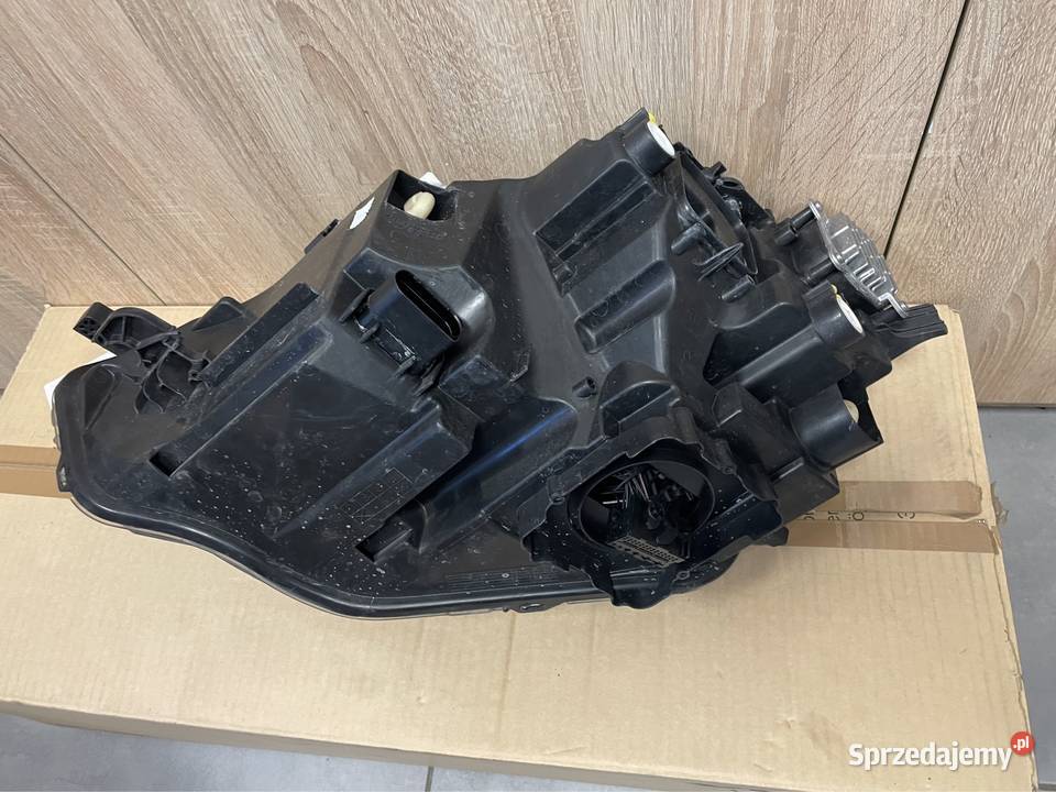 Volkswagen Taigo reflektor prawy przód full led Lampy przednie Kozubszczyzna
