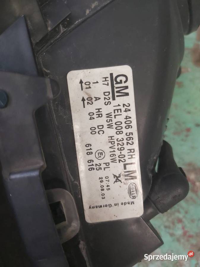 Lampa przednia prawa Opel Astra G Xenon oryginał prawe sprzedam