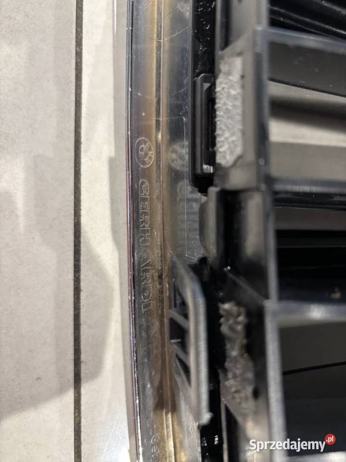 Kratka ozdobna prawa M BMW X5 M X6 M Krzywaczka