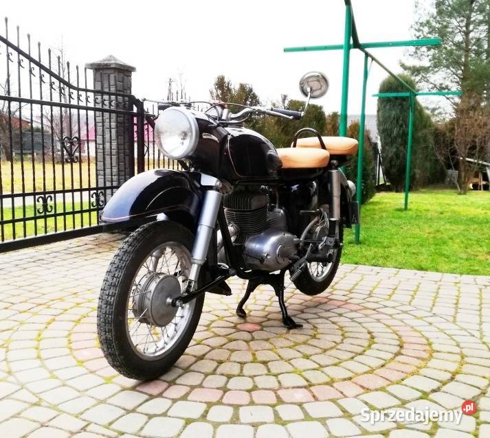 MZ ES 2501 Jaskółka MZ Blizne