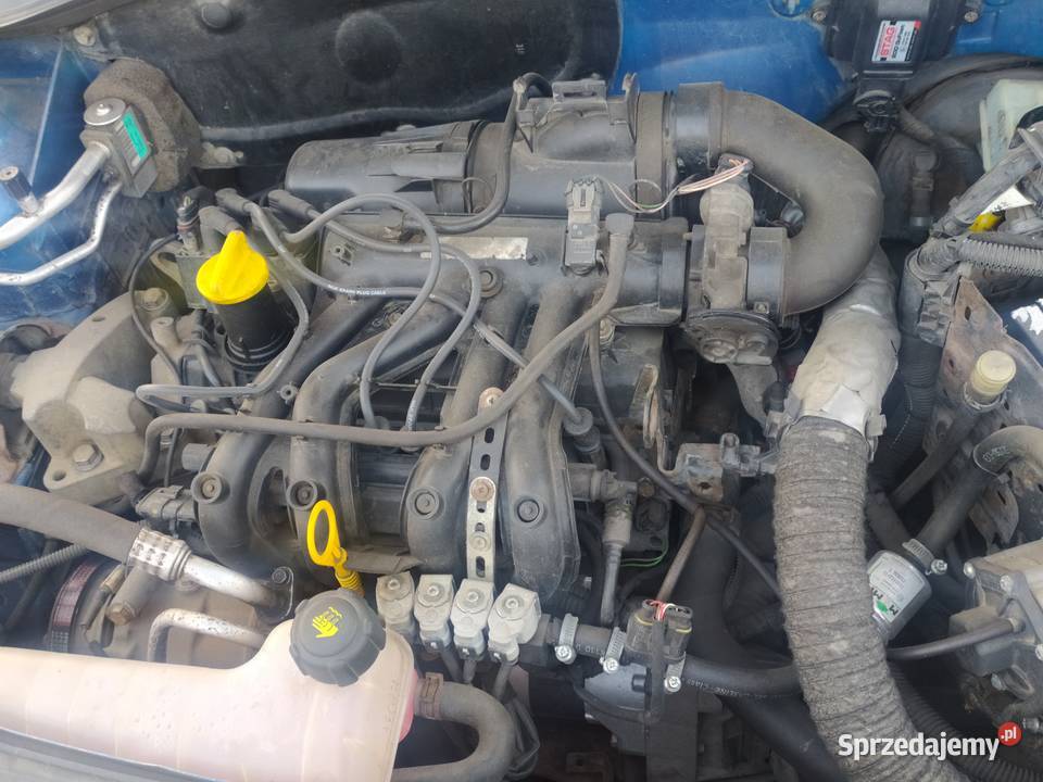 Sprzedam reno Clio 2 280000km