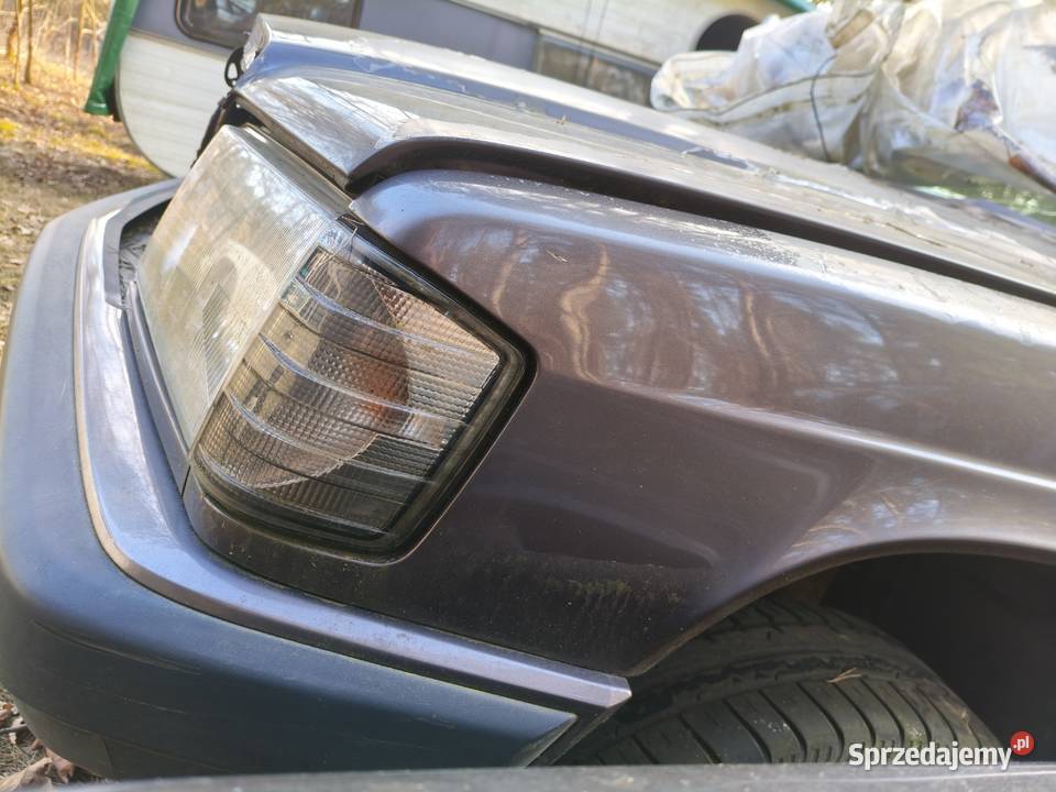 Mercedes 190 W201 błotnik lewy prawy kolor 481 Błotniki
