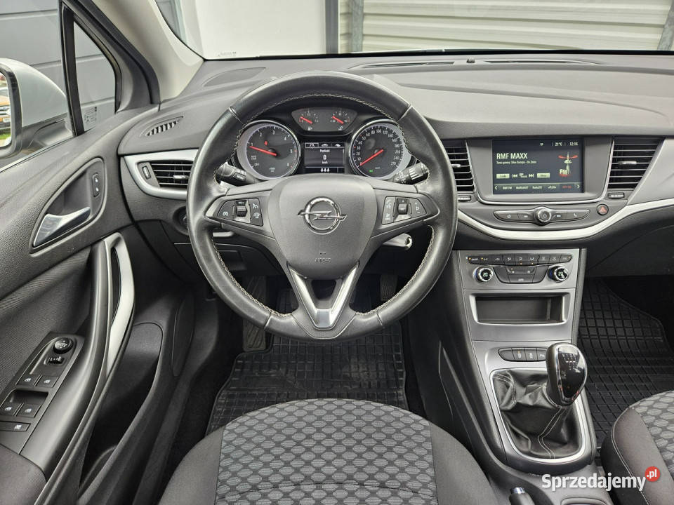 Opel Astra 16 CDTi 110 bezwypadek POLSKI SALON Zarejestrowany w Polsce Gdynia