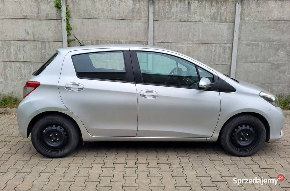 2011 Toyota Yaris III 133 VVTi 99 salon klima Motoryzacja Łódź