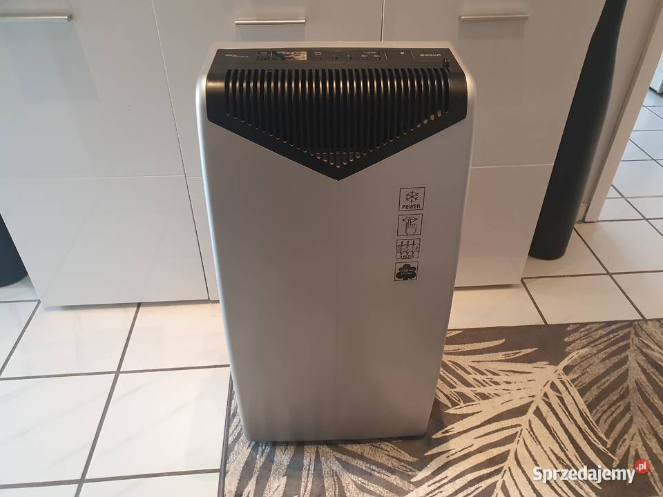 Klimatyzacja firmy Bosch model REKM215 Wilcza