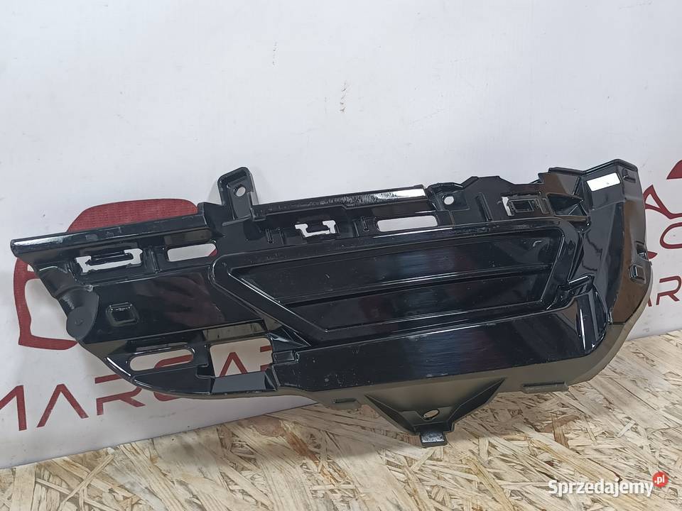 VOLVO XC60 II RDESIGN LIFT 21 KRATKA ZDERZAKA osobowe Atrapy Pleszew sprzedam