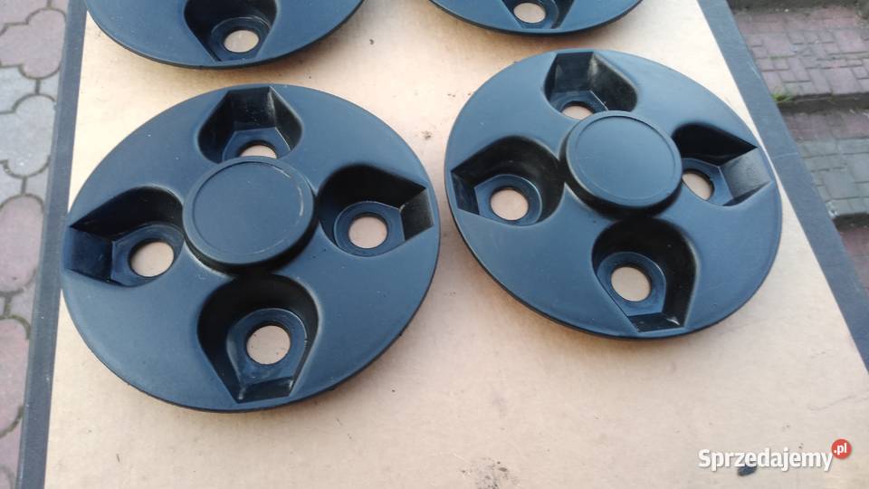 Polonez Fiat 125 126 kolpaki kolpaczki rozstaw 4 Pozostałe Stalowa Wola