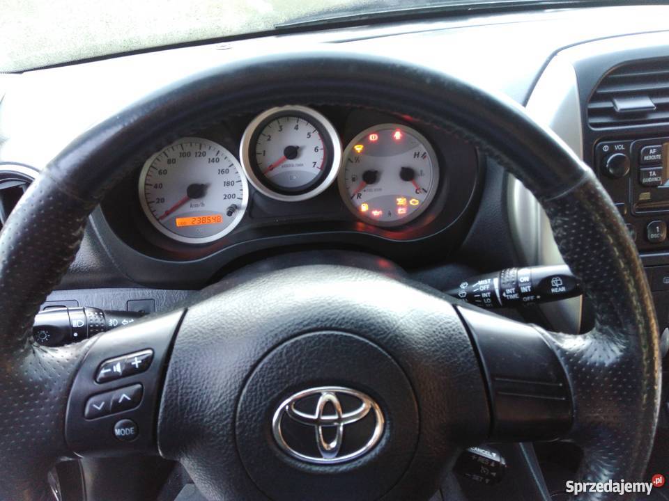 toyota rav4 lift 20 d4d warte centralny zamek Czarna