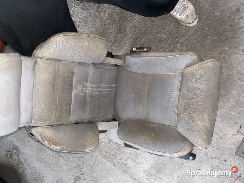 MITSUBISHI STARION TURBO FOTELE PRZEDNIR Chorzów sprzedam