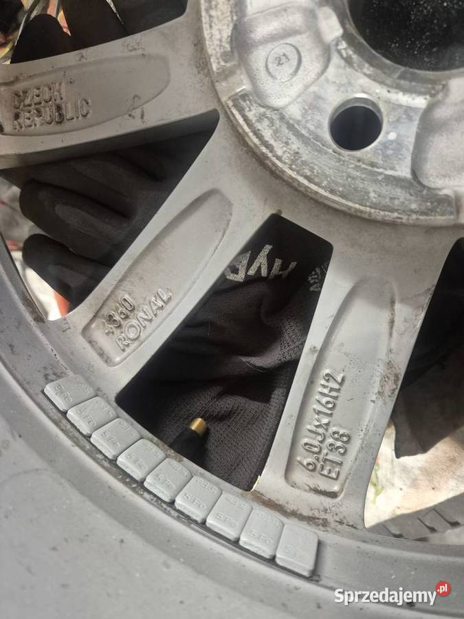 Felgi aluminiowe Skoda 5x100 16x6J et38 dolnośląskie