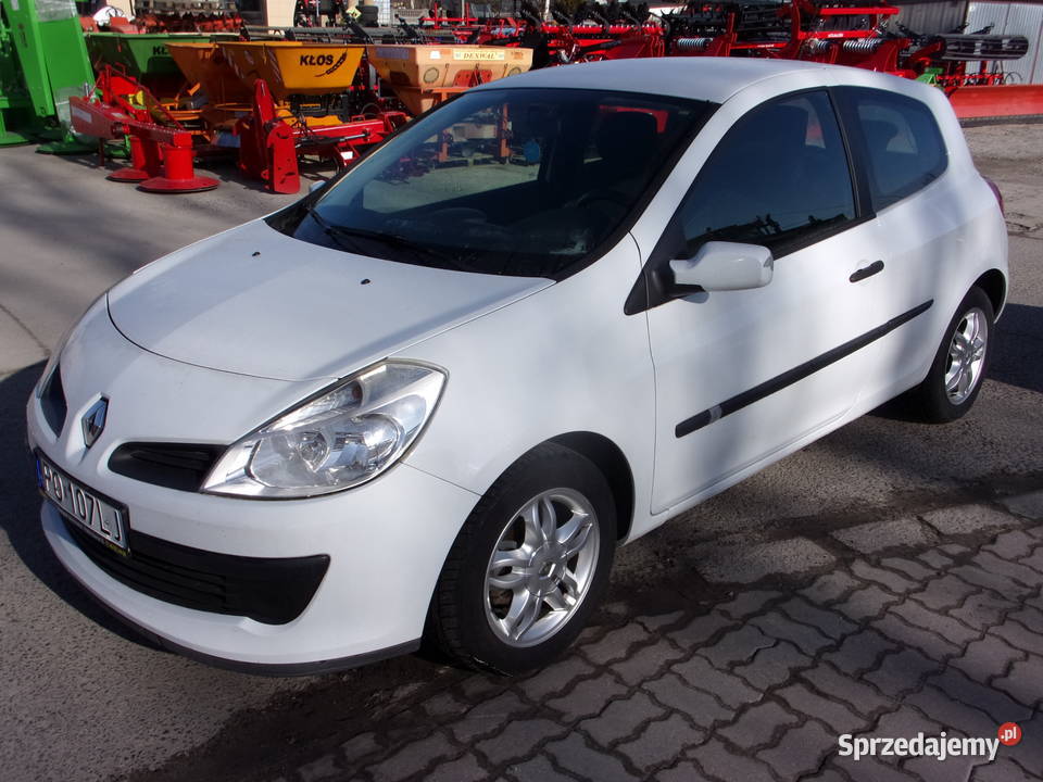 Samochód osobowy RENAULT CLIO R CR1FOH w RadMasz Opoczno