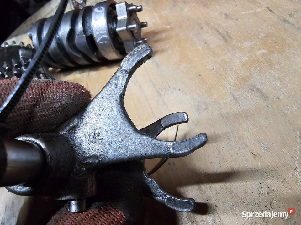 Yamaha DT 80 lc2 skrzynia biegów wałek sprzęgła Jelenia Góra