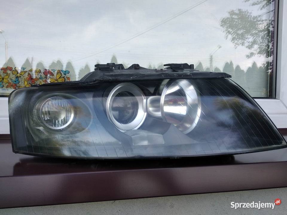 Audi A4 B6 Cabrio lampa przednia prawa reflektor Sieradz