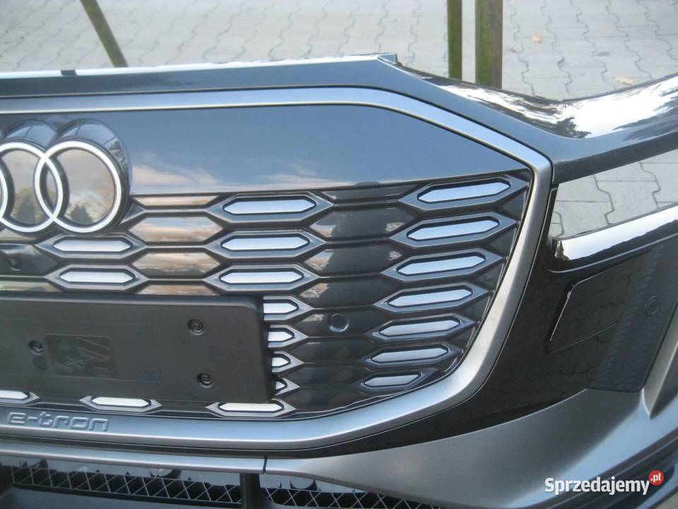 audi Q6 e tron s line 2425r zderzak przedni Rakoniewice