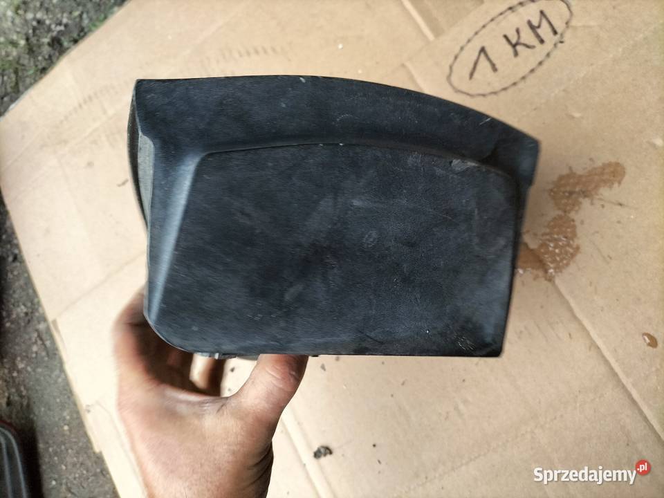 LAMPA TYŁ TYLNA PRAWA LAGUNA 1