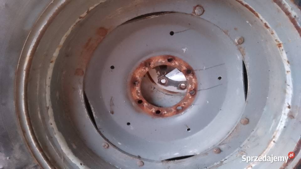 Felgi pasują do valtry 38 rozstaw śrub 275 otwór opolskie Namysłów
