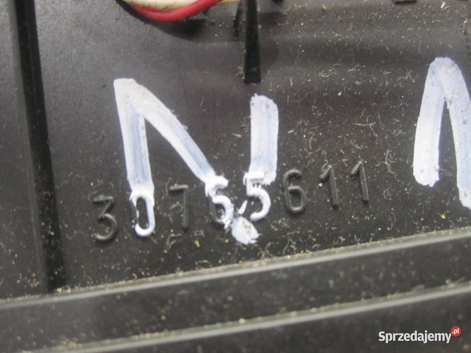 VOLVO XC90 I LIFT 10r licznik zegary 30733380 sprzedam