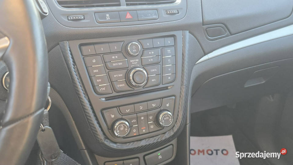 Opel Mokka duza navi malutki przebieg 4x4 I ABS