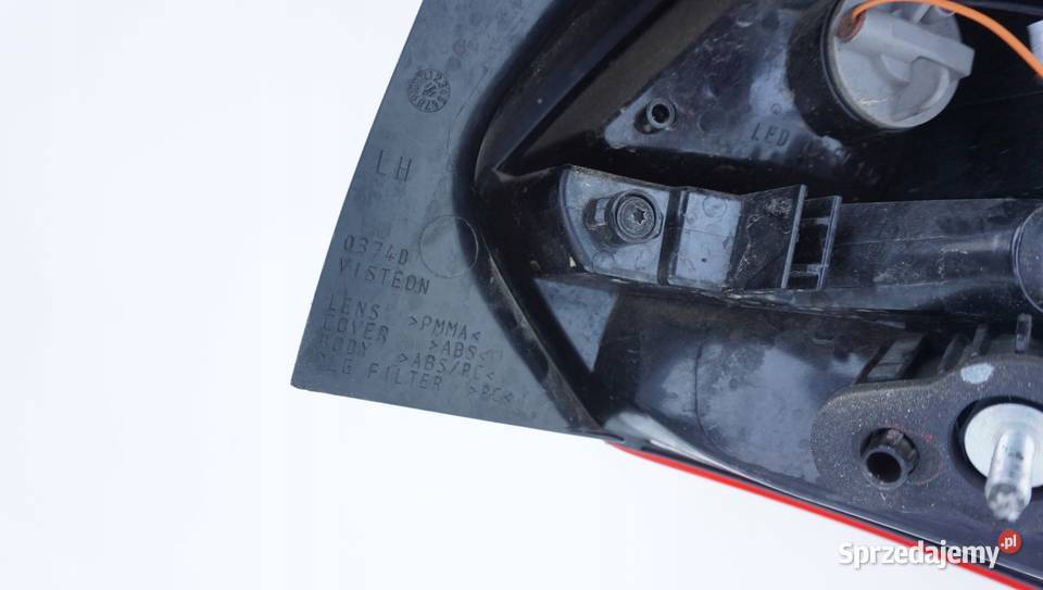 LAMPA TYŁ LEWA FORD FOCUS MK3 HB Nowy Tomyśl