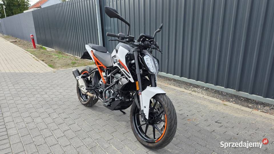 KTM Duke 125 2019 11 500 PLN Rok produkcji 2019