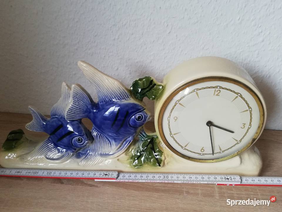 Kominkowy zegar nakręcany Porcelana i szkło Ropa