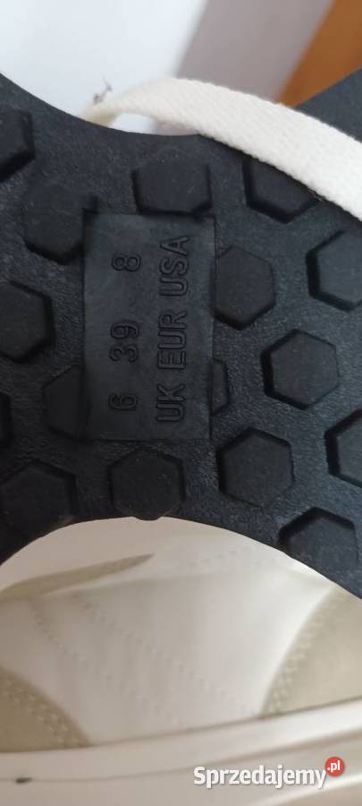 Buty sportowe primark rozmiar 39 nowe Pozostałe Kadzidło