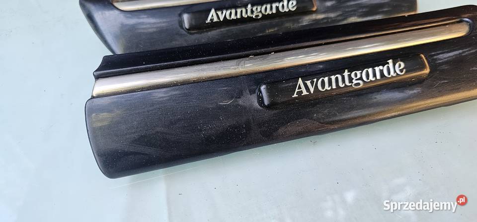 Listwa błotnika avantgarde mercedes w210 osobowe Pozostałe Części samochodowe wielkopolskie