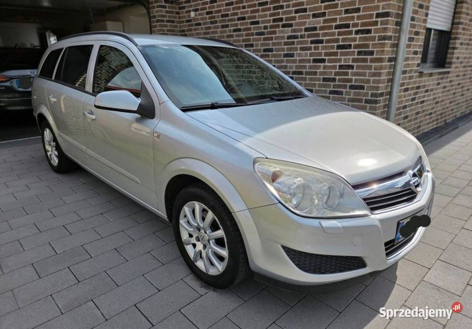 Sprzedam Astre H kombi 2009r 18 140 łódzkie Gomunice sprzedam