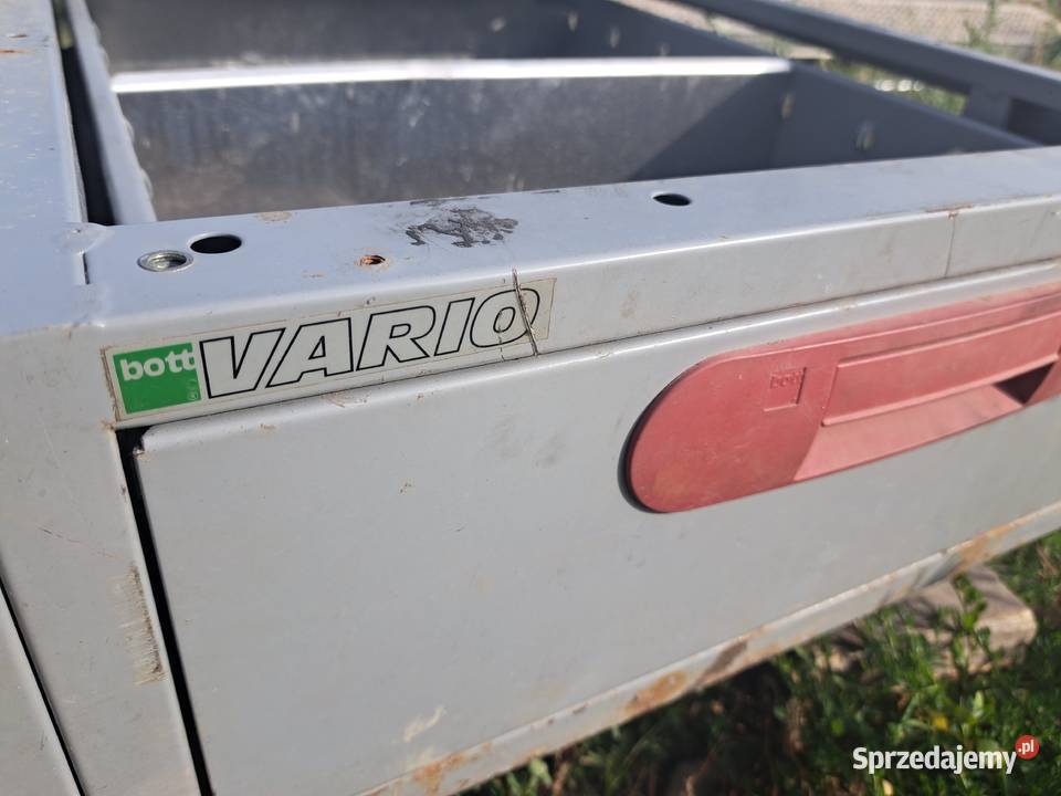 Sprzedam zabudowę samochodową bott vario Pozostałe