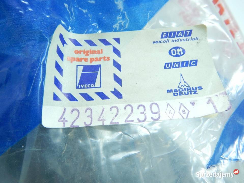 USZCZELKA SZYBY CZOŁOWEJ IVECO TURBOSTAR 84 ASO ciężarowe