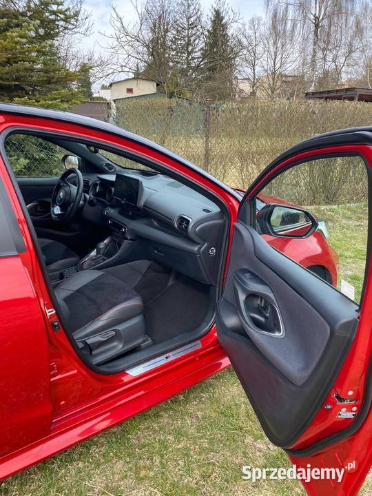Toyota Yaris wersja wyposażenia GR Sport śląskie Siemianowice Śląskie