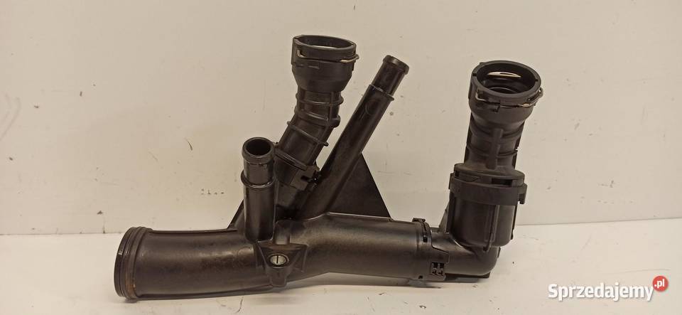 SEAT ATECA OBUDOWA TERMOSTATU 04L121071E osobowe