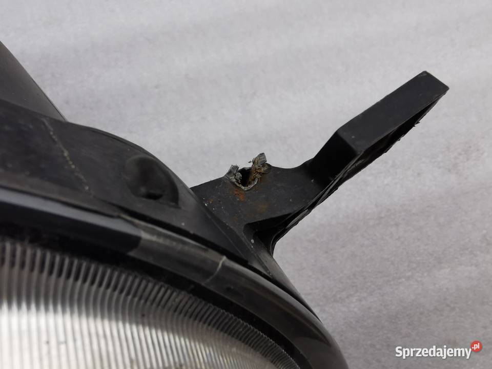 Lampa Prawy Przód Przednia Prawa VW Polo 9N Motoryzacja