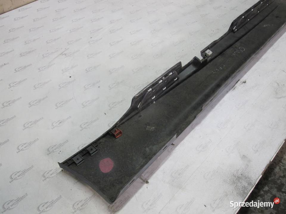 BMW E81 E87 06r listwa progowa lewa 871007368