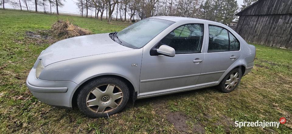 VW Bora 16 8V 101 LPG 1998r Klika Bora Majdan Ostrowski sprzedam