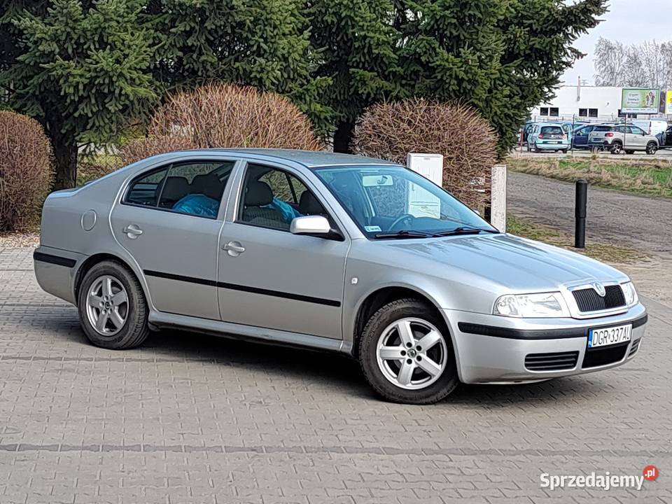SKODA OCTAVIA 16 MPI Zarejestrowany w Polsce sprzedam