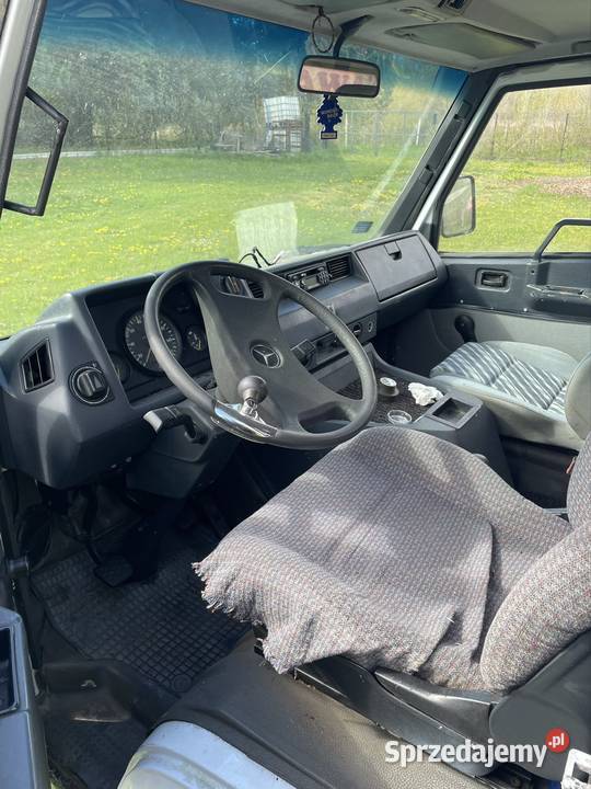 Mercedes MB 100 dostawczy długa paka Napęd przednia oś