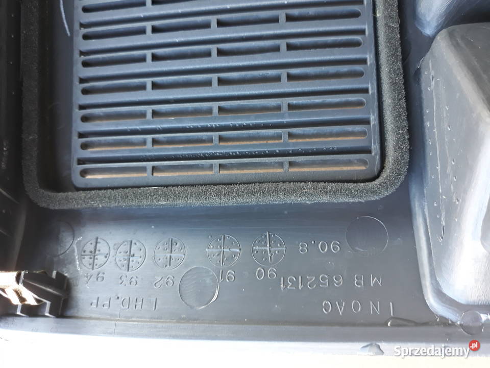 Mitsubishi Pajero II zabudowa deski rozdzielczej deski rozdzielcze, konsole Bukownica sprzedam