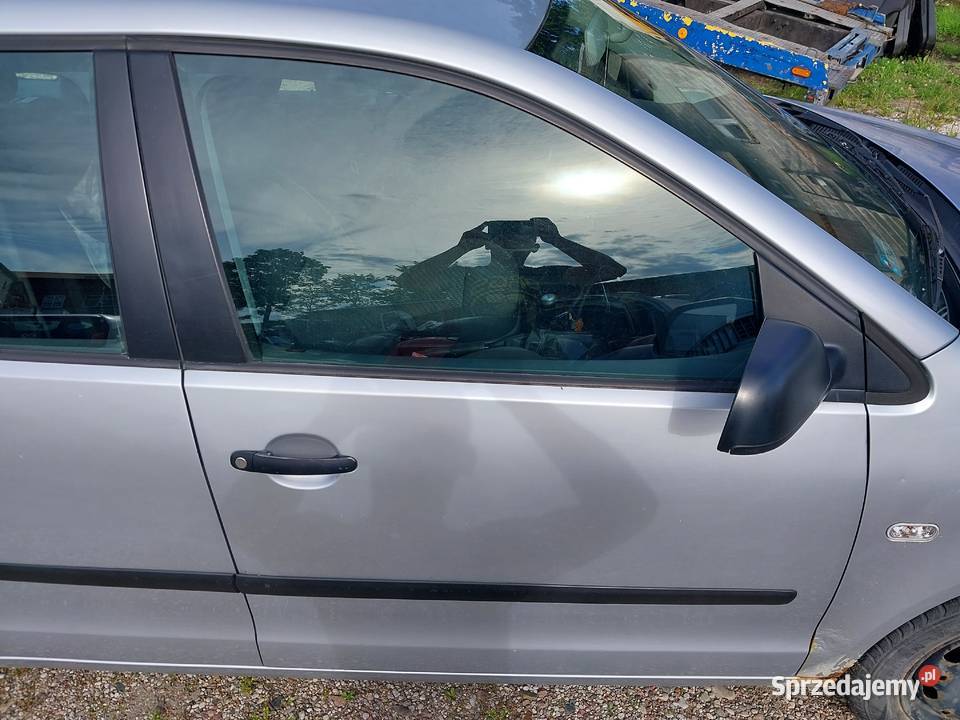 Części do VW POLO IV 9N 12B 2003 LA7W uszkodzony kujawsko-pomorskie Grudziądz