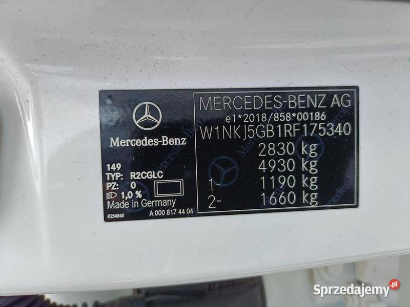 MERCEDESBENZ GLC 300 E 2024 199900 ccm 313
