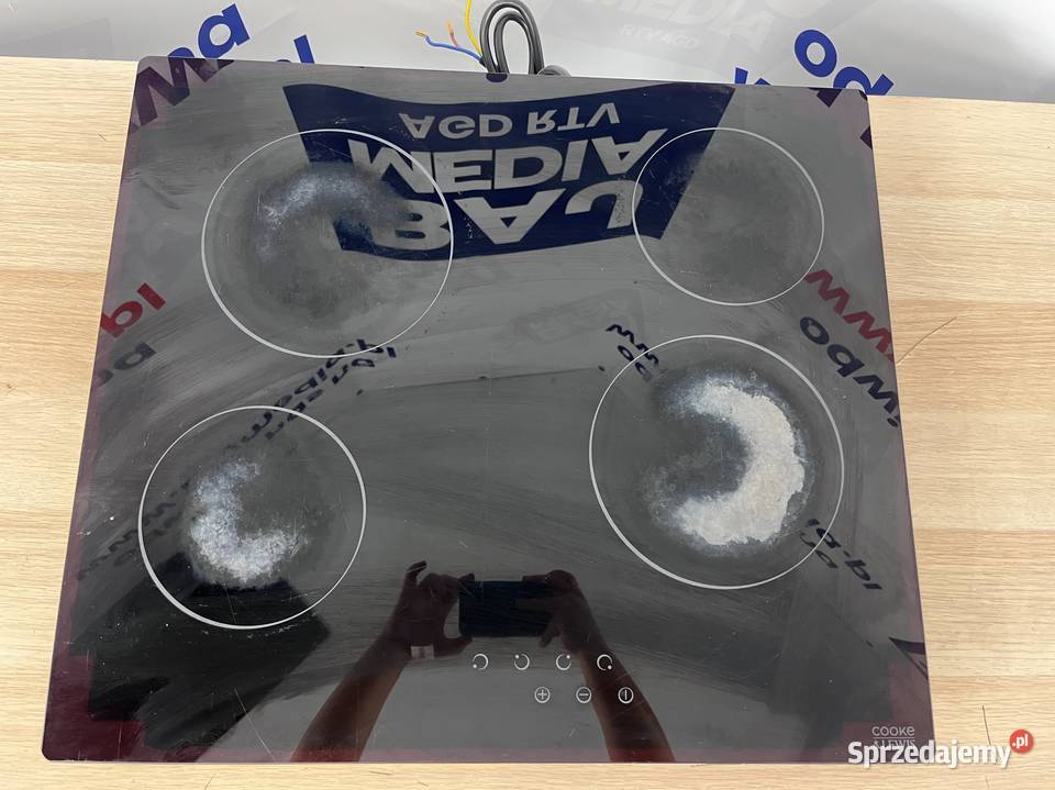 Płyta ceramiczna do zabudowy COOKE LEWIS A Wiejca sprzedam