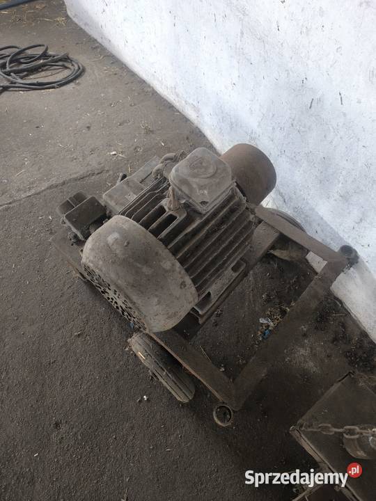 Sprzedam silnik elektryczny 55 kv z wózkiem Głowno