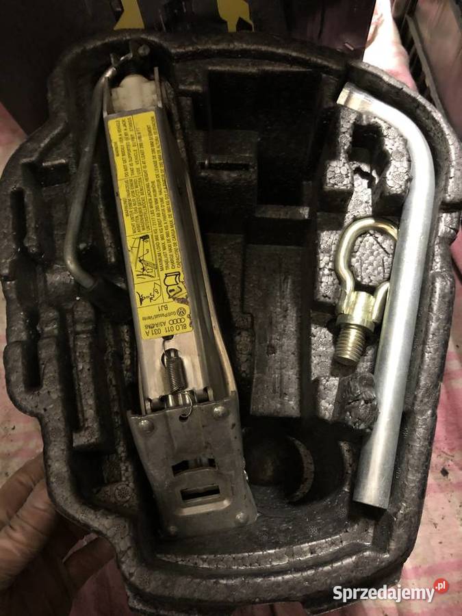 Vw golf 4 wkład koła zapasowego podnośnik ucho Wieluń sprzedam